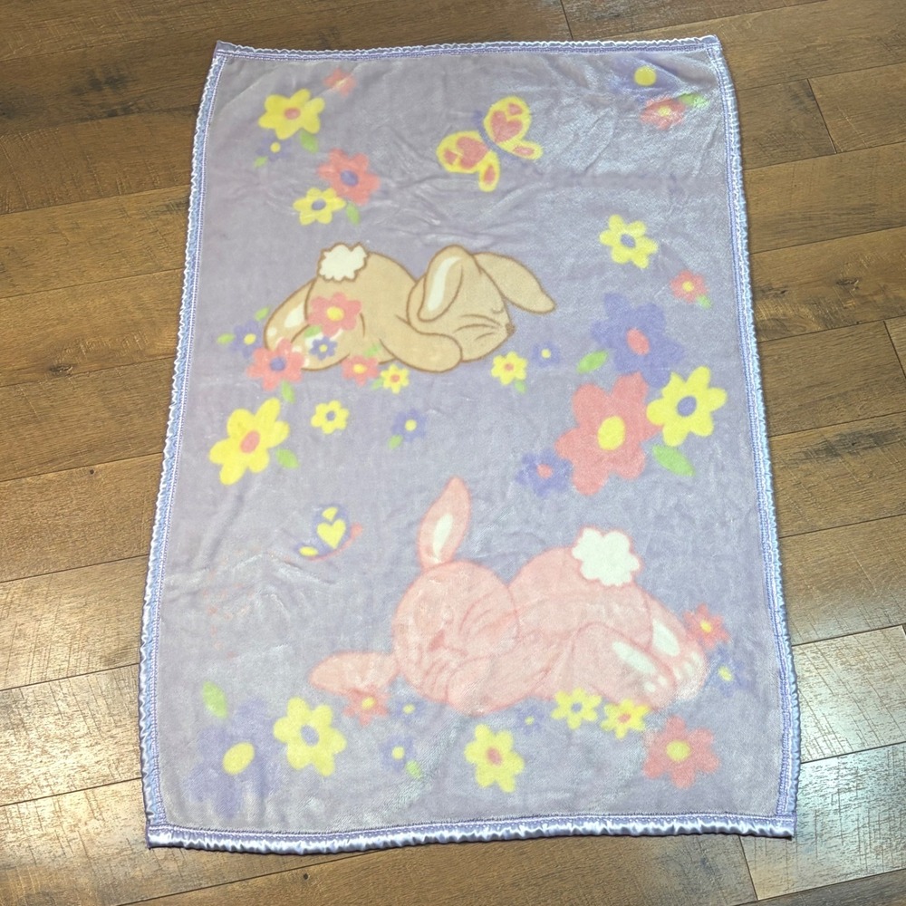 Springmaid Baby Purple Bunny Floral Satin Trim Plush Fleece Blanket 30x44